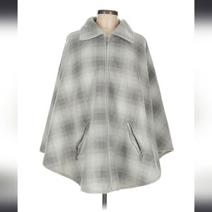 Gray Plaid Cape/Wrap with Classic Collar and A-Line Silhouette